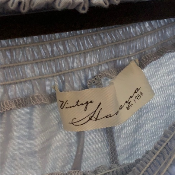 Off The Shoulder Blouse - Picture 4 of 7